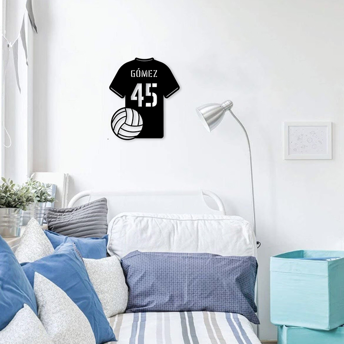 Camiseta Deportiva para Pared Personalizada en Madera 02