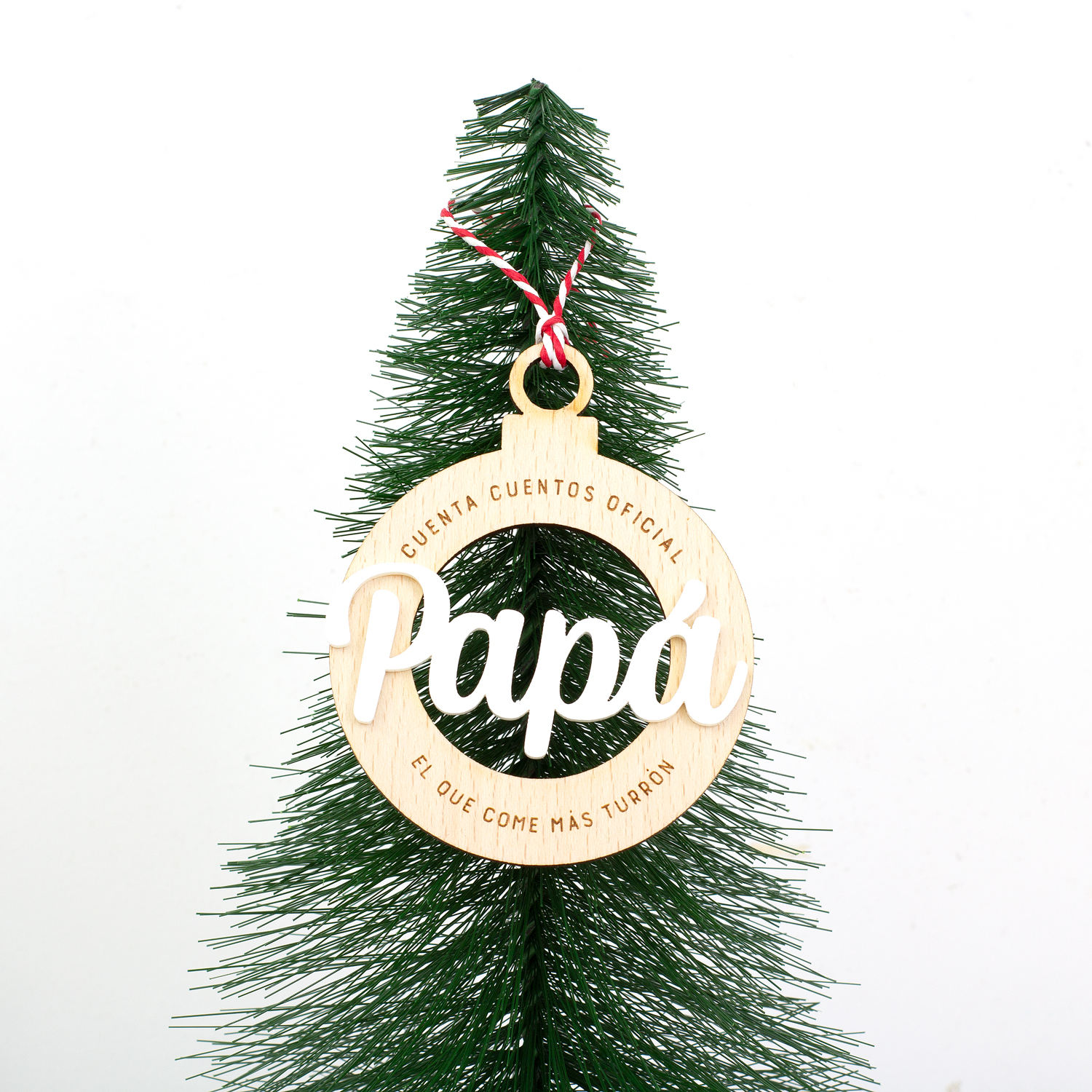 bolas-de-navidad-de-madera-personalizadas-con-mensaje-2